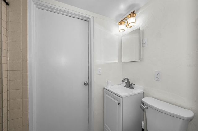 11490 84TH AVENUE, Seminole, FL 33772