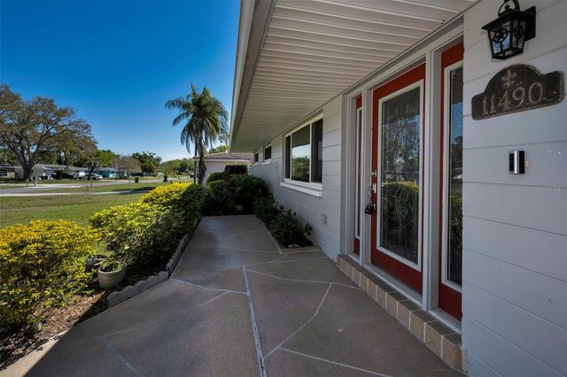 11490 84TH AVENUE, Seminole, FL 33772