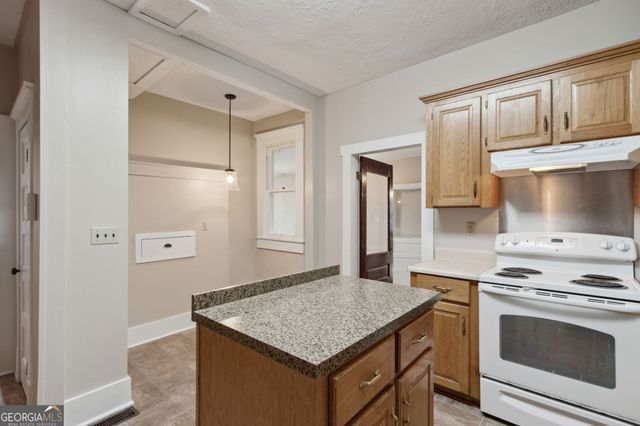 400 1st Street, Folkston, GA 31537