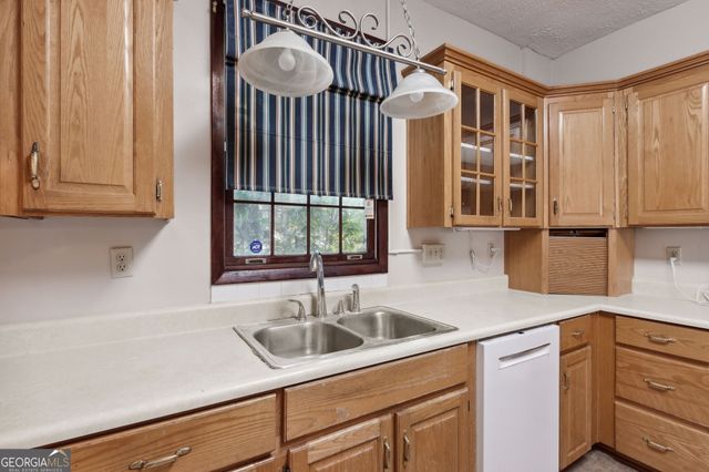 400 1st Street, Folkston, GA 31537