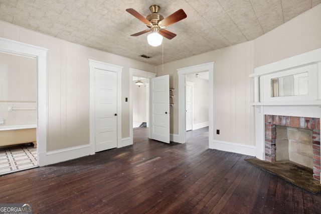 400 1st Street, Folkston, GA 31537