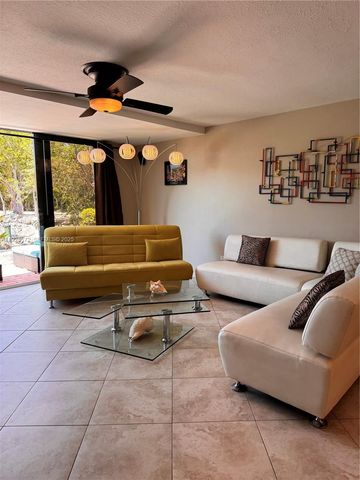 96000 Overseas Hwy S8, Key Largo, FL 33037