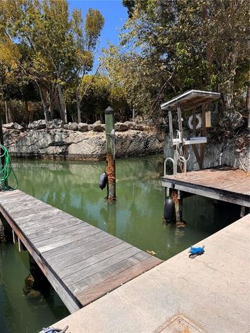 96000 Overseas Hwy S8, Key Largo, FL 33037