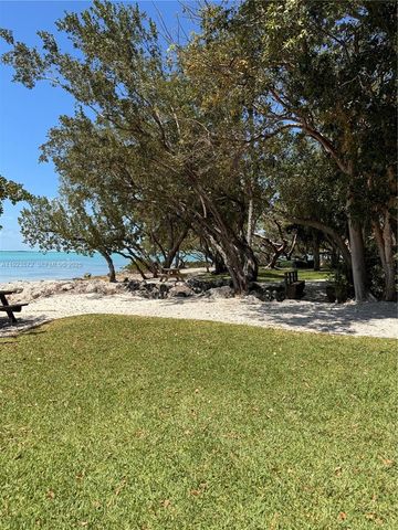 96000 Overseas Hwy S8, Key Largo, FL 33037