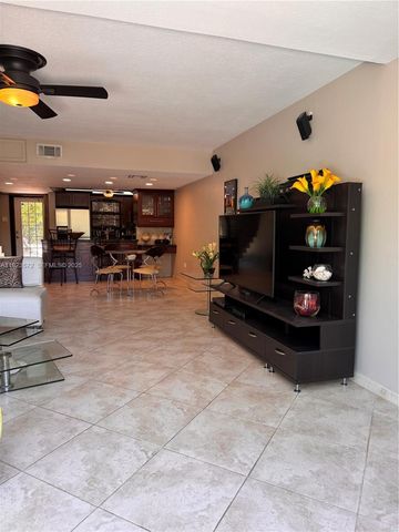 96000 Overseas Hwy S8, Key Largo, FL 33037