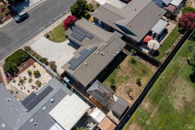 178 Mckinley Cir, Vacaville, CA 95687