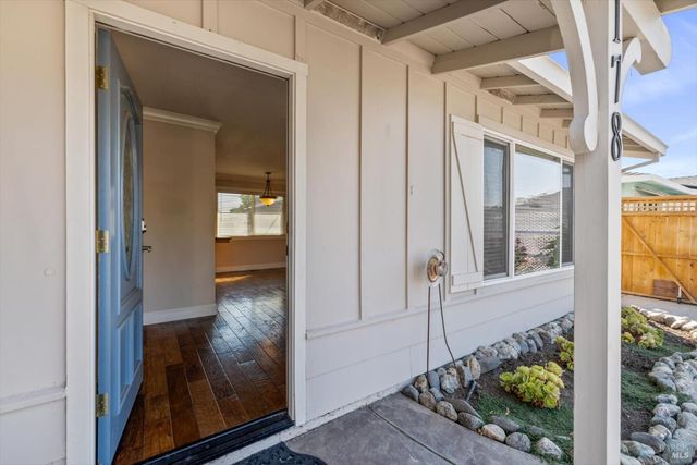 178 Mckinley Cir, Vacaville, CA 95687