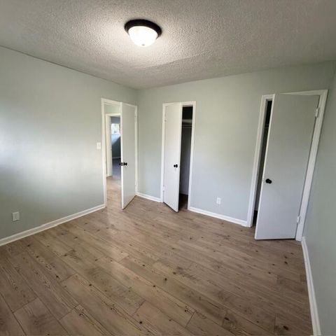 715 Parkview Drive, Chattanooga, TN 37411