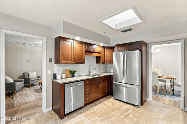 5333 JOHN REYNOLDS Drive, Jacksonville, FL 32277
