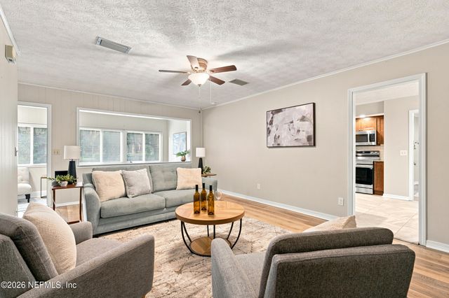 5333 JOHN REYNOLDS Drive, Jacksonville, FL 32277