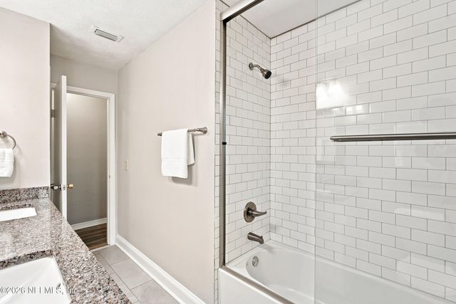 5333 JOHN REYNOLDS Drive, Jacksonville, FL 32277