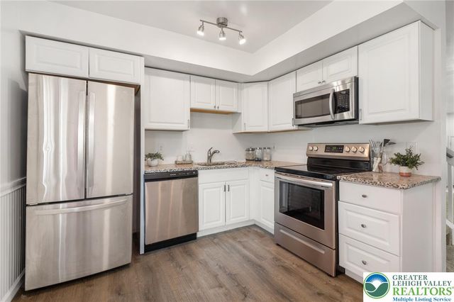 22 East Emaus Avenue, Allentown City, PA 18103