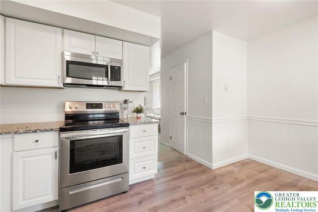 22 East Emaus Avenue, Allentown City, PA 18103