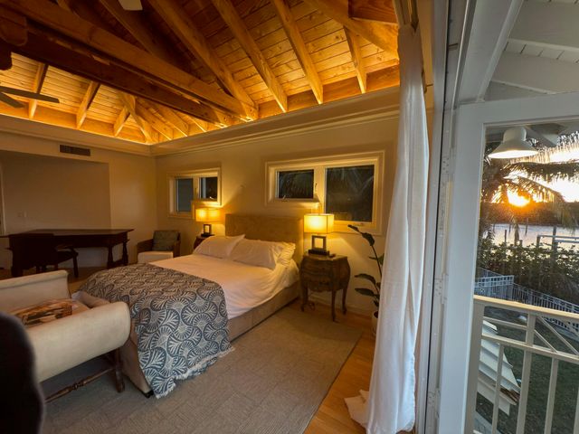 4000 S Ocean Boulevard, Lantana, FL 33462