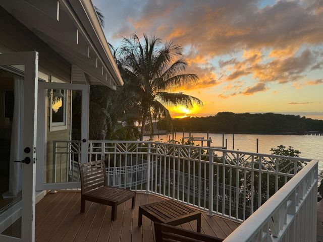 4000 S Ocean Boulevard, Lantana, FL 33462