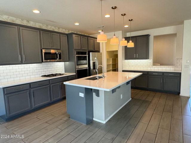 21080 W ALMERIA Road, Buckeye, AZ 85396