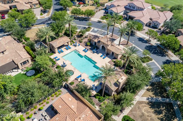 21080 W ALMERIA Road, Buckeye, AZ 85396