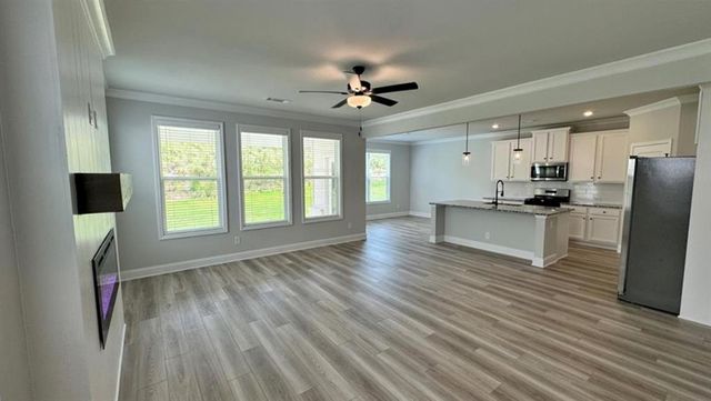 3762 Dover Run Lane, Loganville, GA 30052
