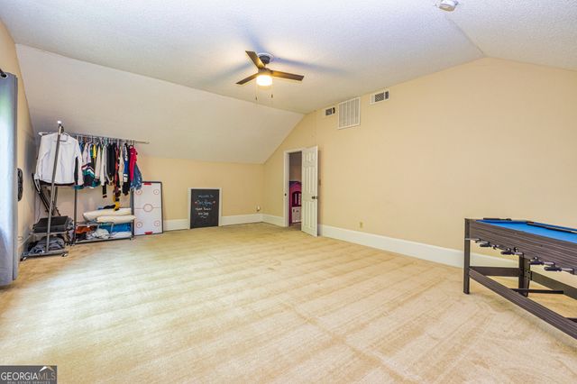 26 Cannongate Road, Sharpsburg, GA 30277