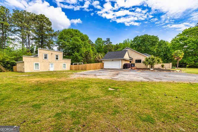 26 Cannongate Road, Sharpsburg, GA 30277