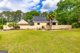 26 Cannongate Road, Sharpsburg, GA 30277