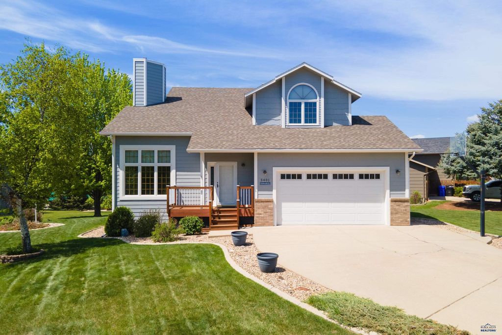 3401 HALLMARK CT, Rapid City, SD 57702