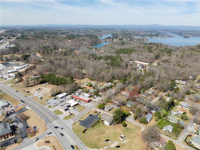 204 Old Salem Road, Seneca, SC 29672