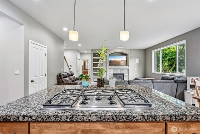 2001 263rd Lane SE, Sammamish, WA 98075