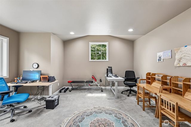 2001 263rd Lane SE, Sammamish, WA 98075