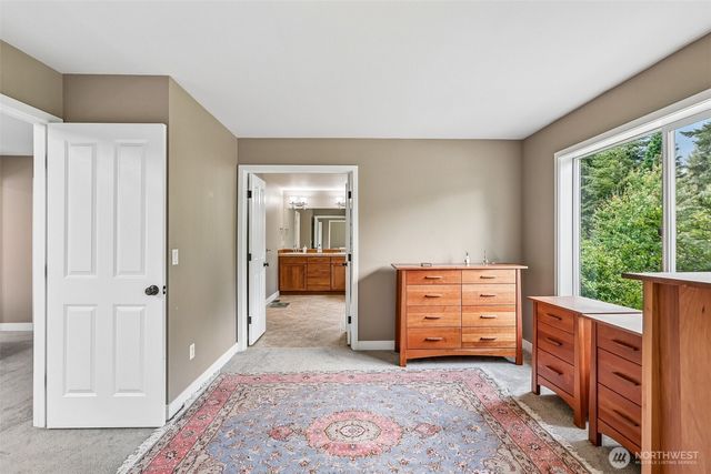 2001 263rd Lane SE, Sammamish, WA 98075