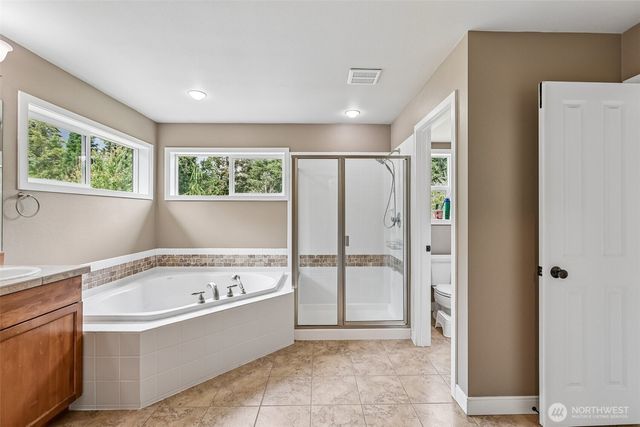 2001 263rd Lane SE, Sammamish, WA 98075