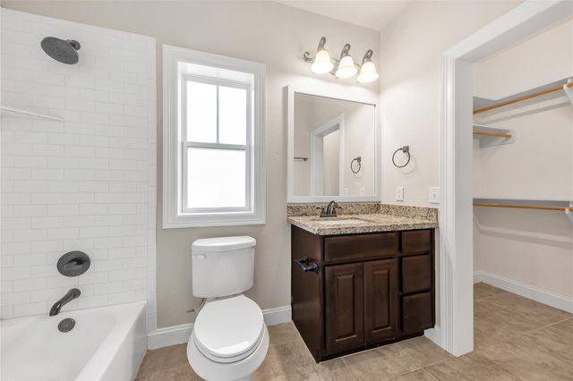 801 Fairview Avenue, College Station, TX 77840