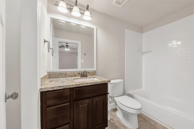 801 Fairview Avenue, College Station, TX 77840