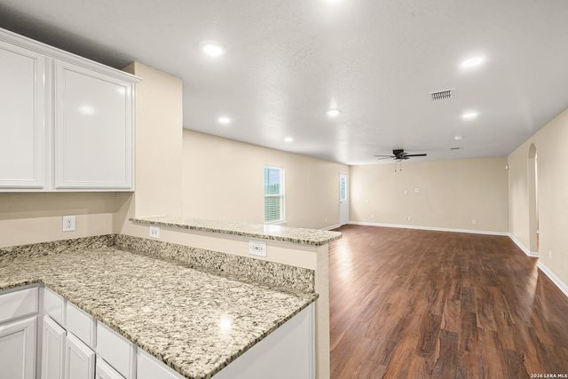 15134 Silver Tree, Von Ormy, TX 78073