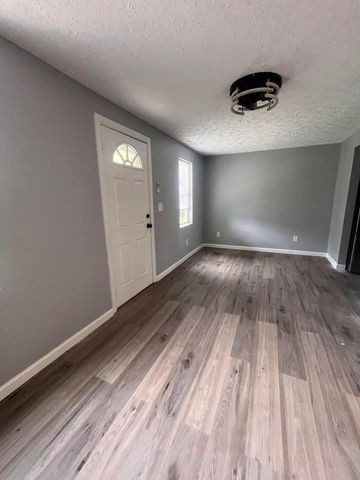 2880 Bulen Avenue, Columbus, OH 43207