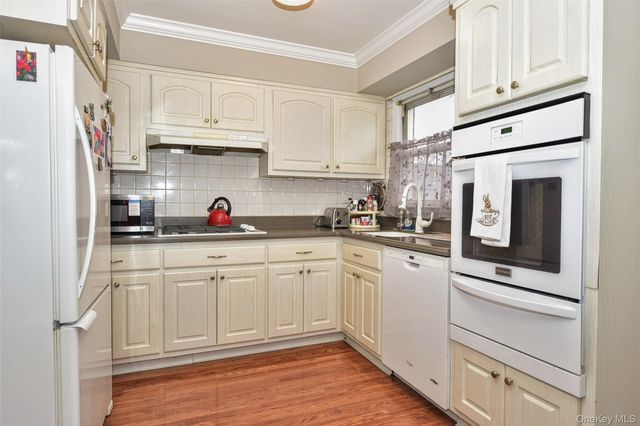 65 Bon Aire Circle 7508, Suffern, NY 10952