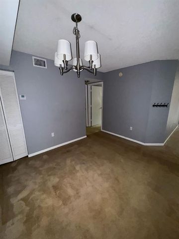 4852 N State Road 7 204, Pompano Beach, FL 33073