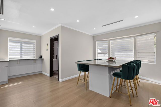 2727 Hollister Terrace, Glendale, CA 91206