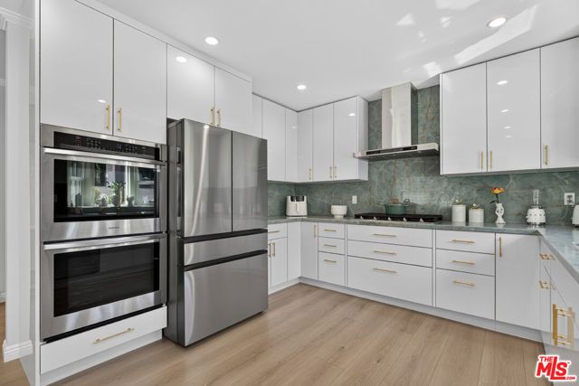 2727 Hollister Terrace, Glendale, CA 91206