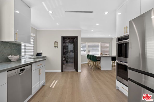 2727 Hollister Terrace, Glendale, CA 91206