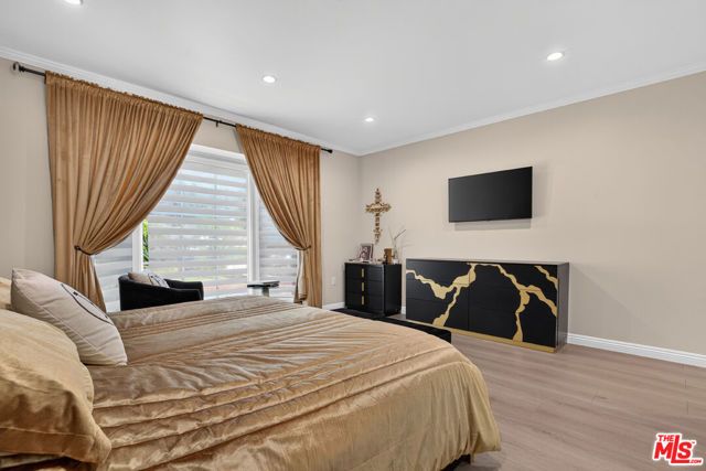 2727 Hollister Terrace, Glendale, CA 91206
