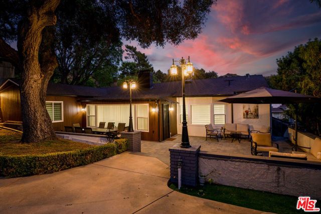 2727 Hollister Terrace, Glendale, CA 91206