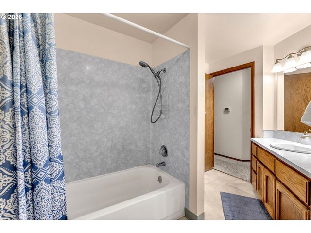 24813 Ne BERRY Rd, Battle Ground, WA 98604