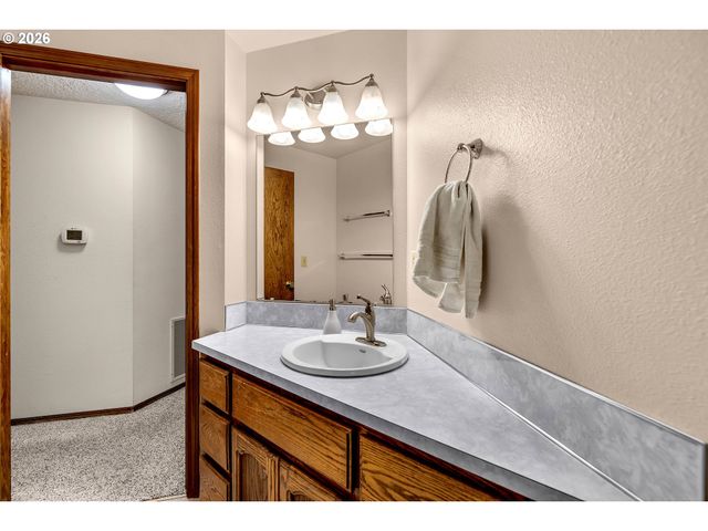 24813 Ne BERRY Rd, Battle Ground, WA 98604