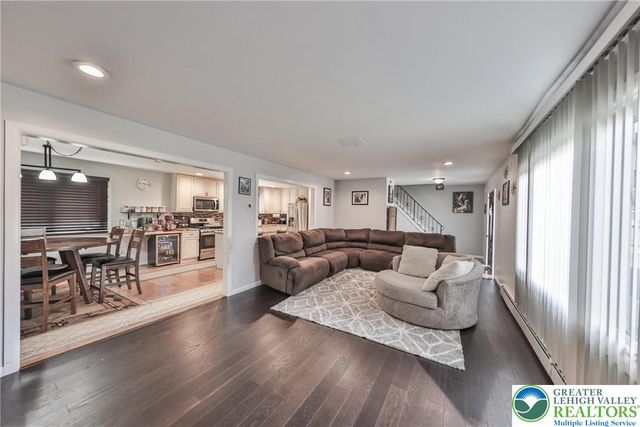 7270 Heather Road, Lower Macungie Twp, PA 18062