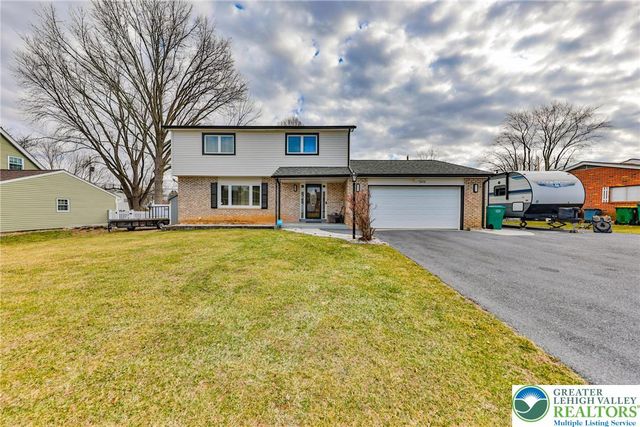 7270 Heather Road, Lower Macungie Twp, PA 18062