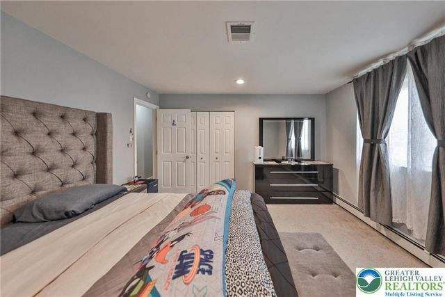 7270 Heather Road, Lower Macungie Twp, PA 18062