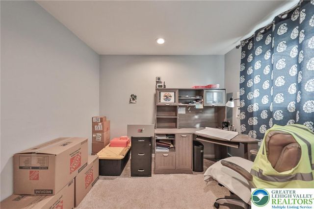 7270 Heather Road, Lower Macungie Twp, PA 18062