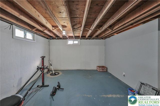 7270 Heather Road, Lower Macungie Twp, PA 18062