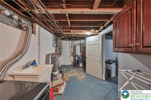 7270 Heather Road, Lower Macungie Twp, PA 18062